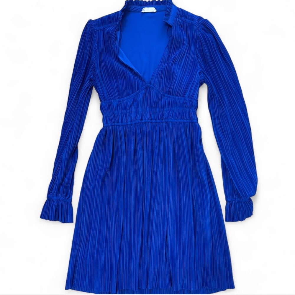 Vestique Blue Pleated Dress